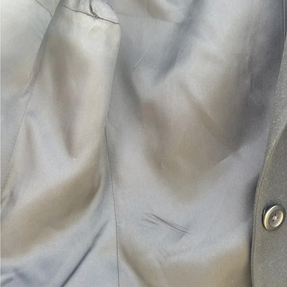 Vintage Cropped Wool Blazer – Puff Sleeve Black Jacket | 100% Wool - Picture 6 of 9